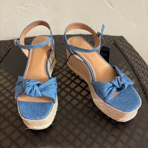 Chaps Taaryn Denim Knot Wedge High Heel Sandals Size 8.5